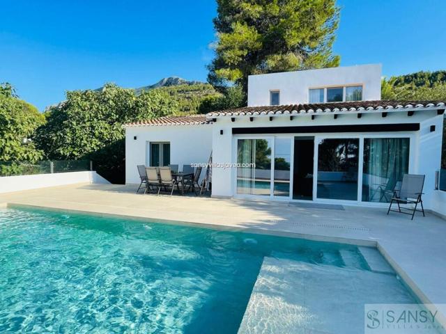Casa-Chalet en Venta en Denia Alicante photo 0