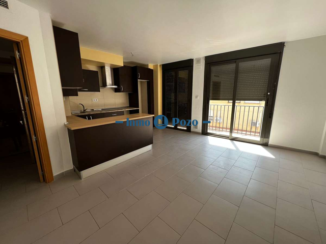 🏡 ¡Piso en venta en Calle Alfonso X – Frente al Polideportivo! 🏋️‍♂️ photo 0