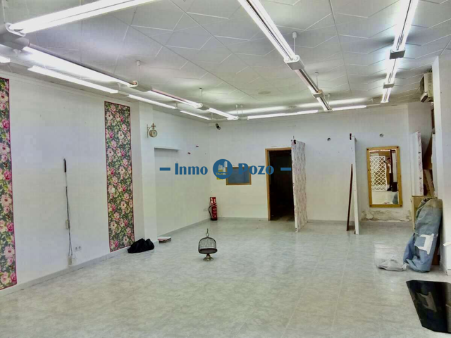 LOCAL COMERCIAL EN VENTA photo 0