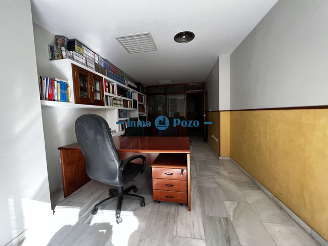 OFICINA EN PLENO CENTRO EN VENTA photo 0