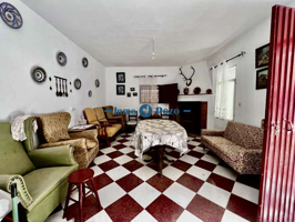CASA DE RECREO CON GRAN PARCELA EN FUENTE DEL MAESTRE photo 0