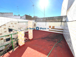 🏠 ¡Gran oportunidad en el centro por solo 73.000 €! Casa de 120 m² con 4 habitaciones, patio y terraza photo 0