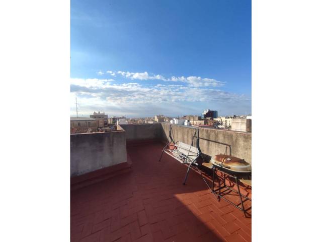 Piso en venta en plaza del Molí photo 0