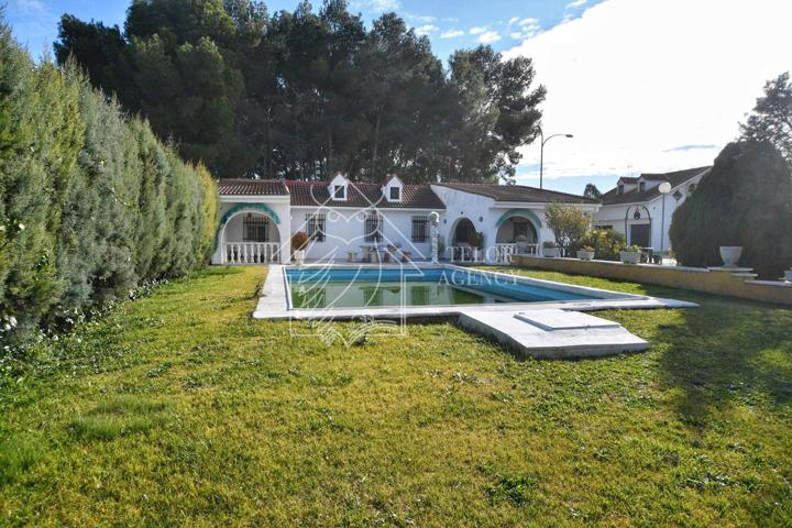 Casa Rústica en venta en Illescas de 492 m2 photo 0