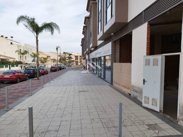 Local en Avenida de La Nucia photo 0