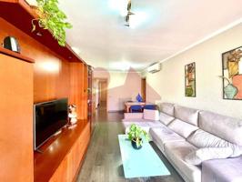 Gran piso 4 habitaciones photo 0