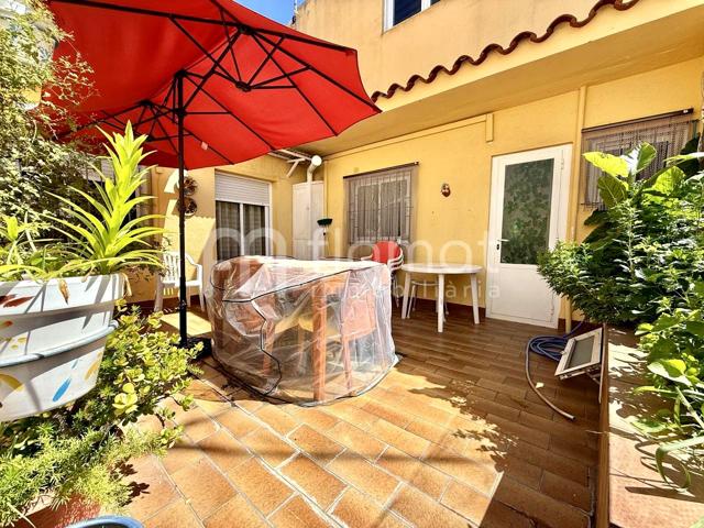 Casa en venta en Palafolls photo 0