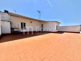 Casa en venta en Tordera photo 0