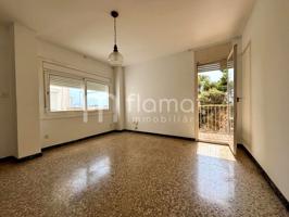 Piso en venta en Malgrat de Mar photo 0