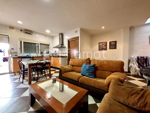 Almacén en venta en Malgrat de Mar photo 0