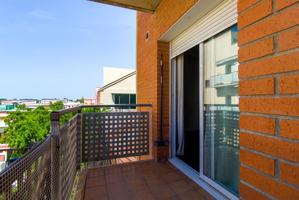 PISO EN VENTA EN BADALONA photo 0