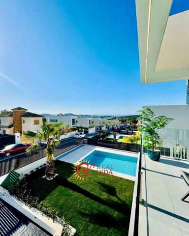 Villa En venta en Finestrat photo 0