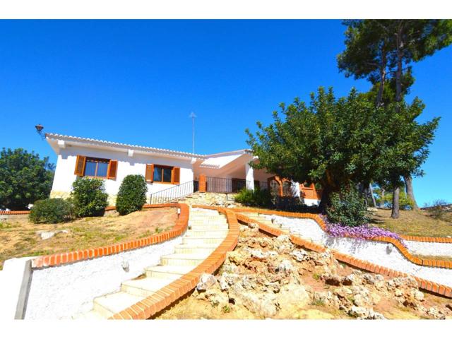 Villa En venta en Calle Montanejos, 18, Torrent-torrente photo 0