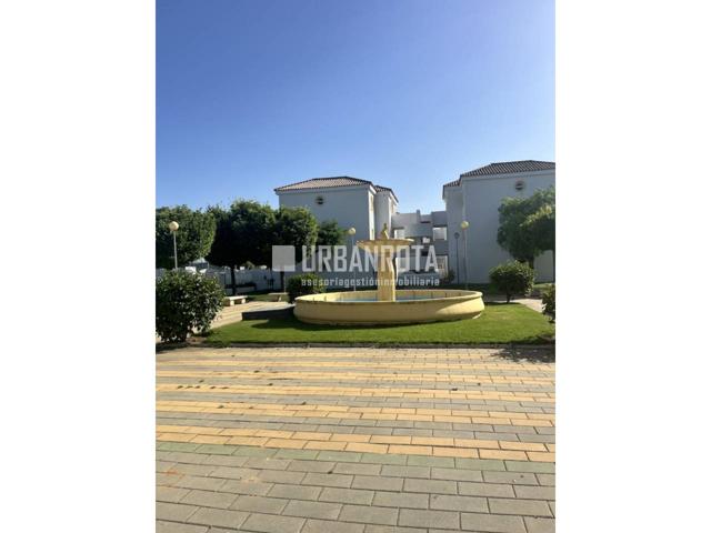 VG044 Plaza aparcamiento Pinar Almadraba photo 0