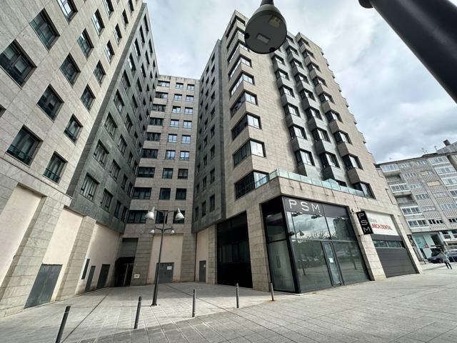 Piso en alquiler en Torres do Seminario photo 0