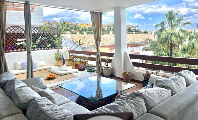 Apartamento en Selwo HIlls photo 0