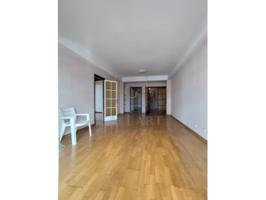 Piso En venta en Barcelona photo 0