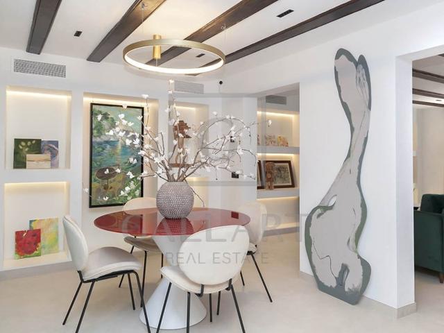 Piso En venta en Barri Gòtic, Barcelona photo 0