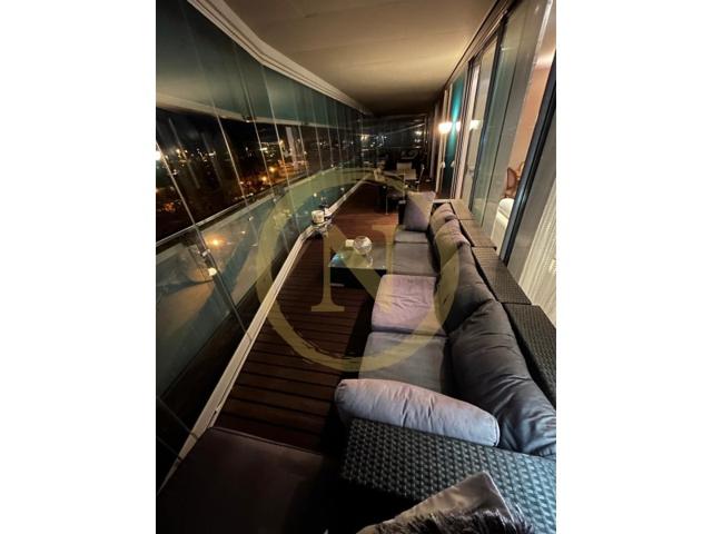 Piso En venta en Barcelona photo 0