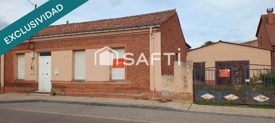 CASA PARA REFORMAR en CARBAJAL DE LA LEGUA (León) photo 0