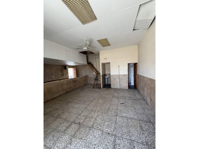 Alquiler de local en calle Machado y Fiesco photo 0