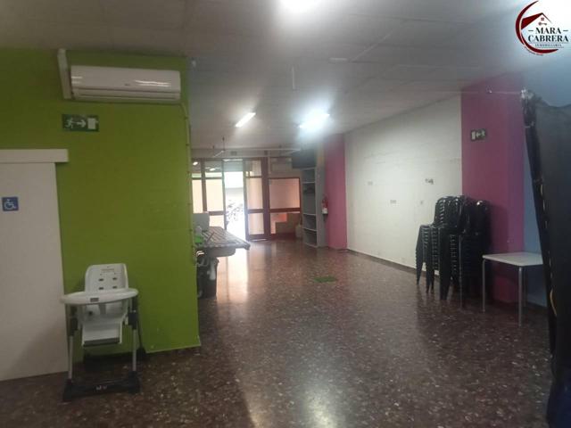 Local En venta en Gandia photo 0