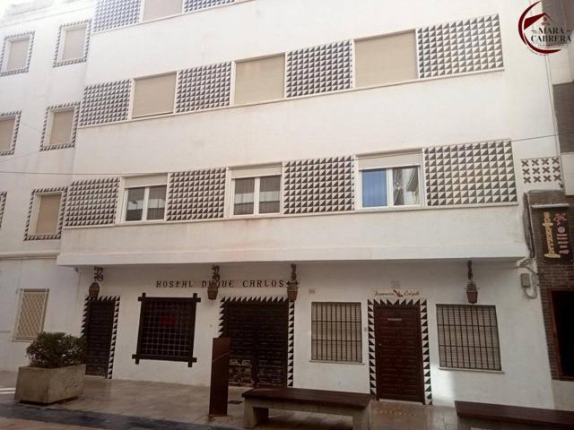 Gran hotel en dos edificios en el centro de Gandia photo 0