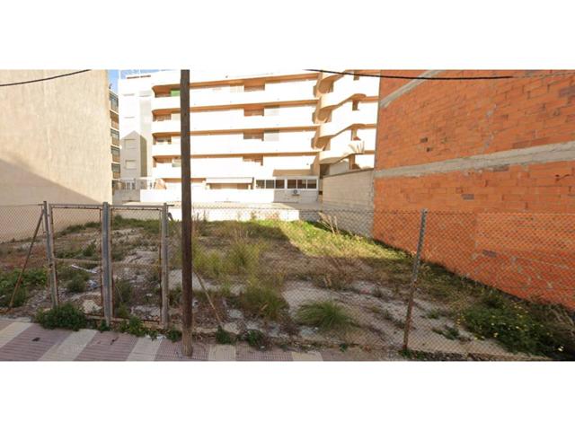 Solar con alta rentabilidad a pasos del mar en Daimús photo 0