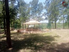 Espacio, naturaleza y comodidad en Almoines: adosado con piscina y parque frente al río photo 0