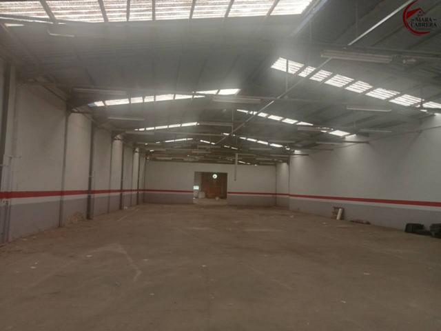 ¡Gran nave de 1.536 m² en alquiler en plena Avenida de la Vital, Gandia! photo 0