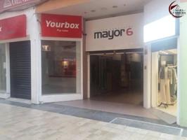 Local de 24m² ubicado en plena Calle Mayor 6 en venta y alquiler photo 0