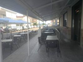 Cafeteria en venta en Playa de Piles, segunda línea, a solo 100 metros del mar photo 0