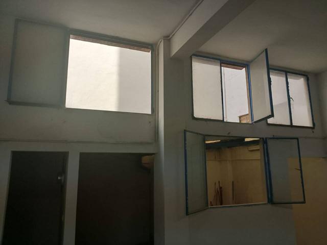 Amplio local de 160 m² junto a la nueva Ciudad de la Justicia – Santa Ana (Gandía) photo 0