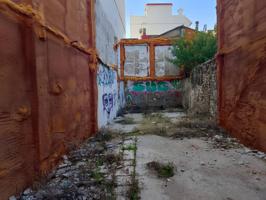 Oportunidad única en la Plaza del Prado de Gandia: 126m para hasta 20 apartamentos photo 0