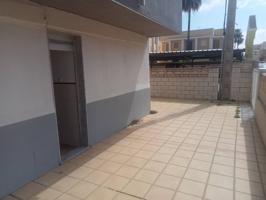 Precioso bajo con 3 habitaciones en primera linea playa de Xeraco photo 0