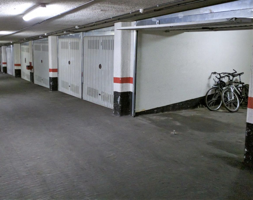 Plaza de garaje cerrada a la venta en Eibar! photo 0