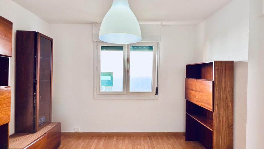 Piso en venta en Goienkale photo 0