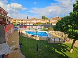 Dúplex en urbanización privada con piscina en Belmonte de Tajo, Madrid photo 0