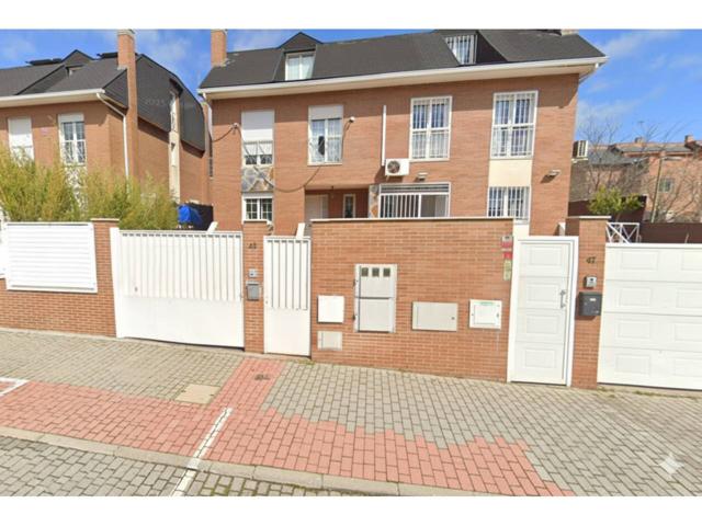 VENTA - CHALET EN PARLA ESTE EN CESIÓN DE REMATE photo 0