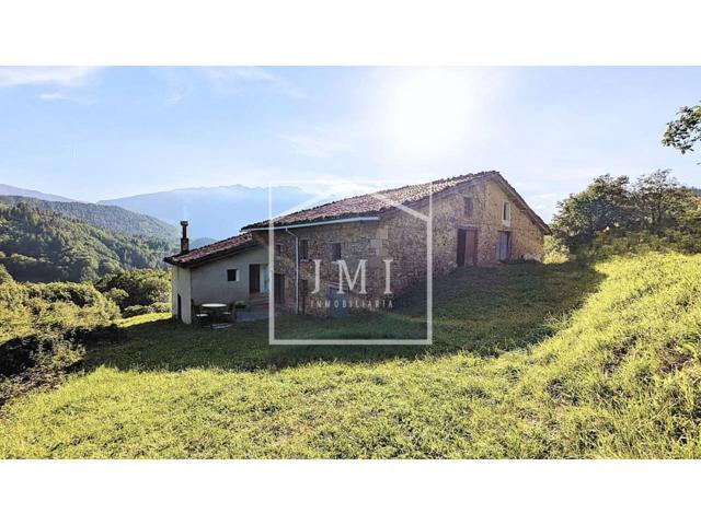 **Casa Bifamiliar en Venta en Zegama - A los Pies de Aizkorri** photo 0