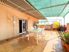  Ático En venta en L'Hospitalet De Llobregat photo 0