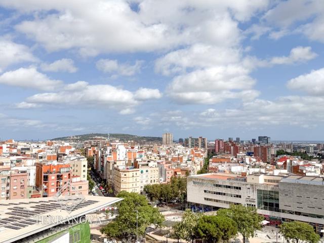  Ático En venta en Esplugues De Llobregat photo 0
