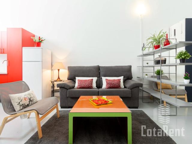 Piso En alquiler en Pueblo Nuevo, Madrid photo 0