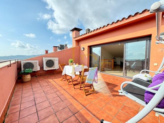 Piso En venta en Castellar Del Vallès photo 0