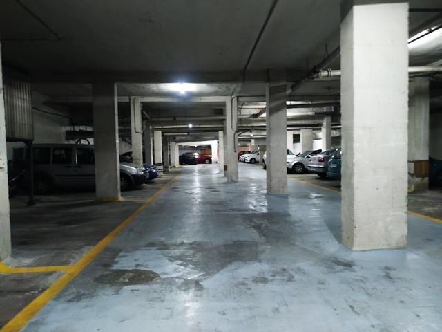 Vendo Plaza de Garaje en Benalúa frente Policía Nacional Alicante photo 0