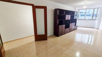 Amplio Piso junto a Estación Renfe Alicante photo 0