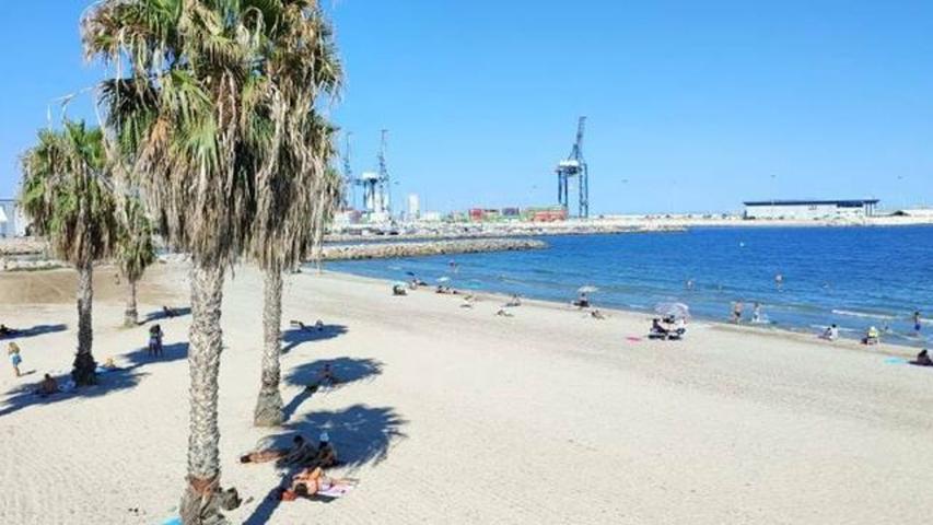 Luminoso Piso en Babel con Vistas al Mar y 2 Garajes photo 0