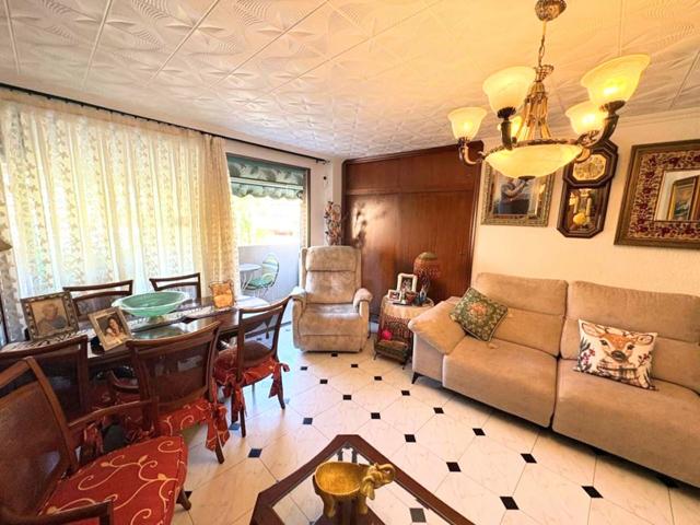 Amplio piso con ascensor y balcón en Altozano photo 0