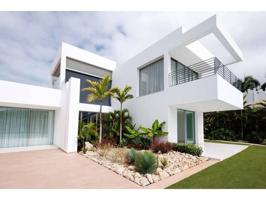 Villa En venta en Adeje photo 0