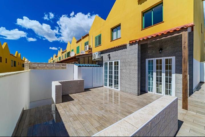 Villa En venta en San Miguel de Abona photo 0